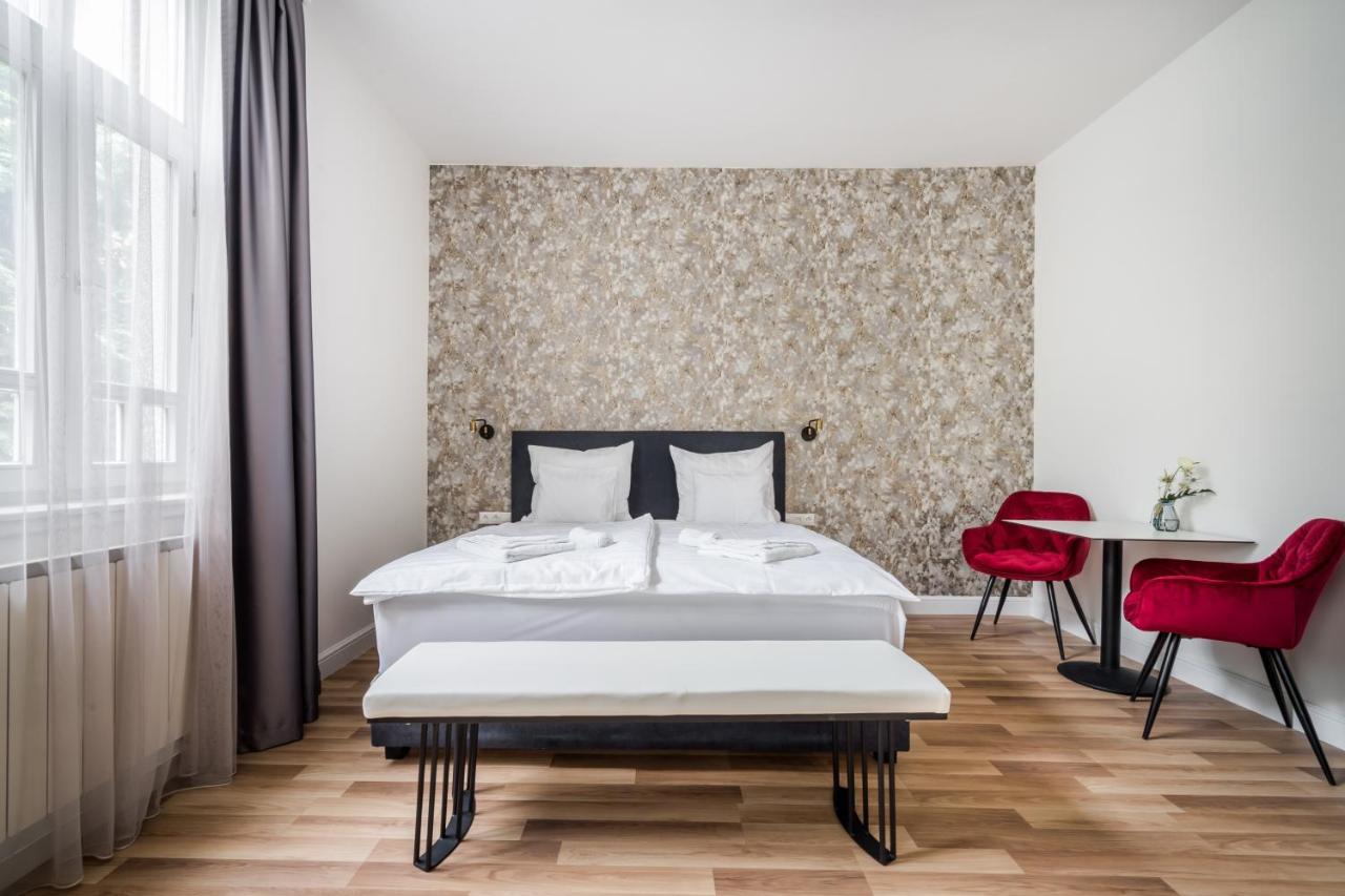 Hotel Clariss Balatonalmadi Room photo