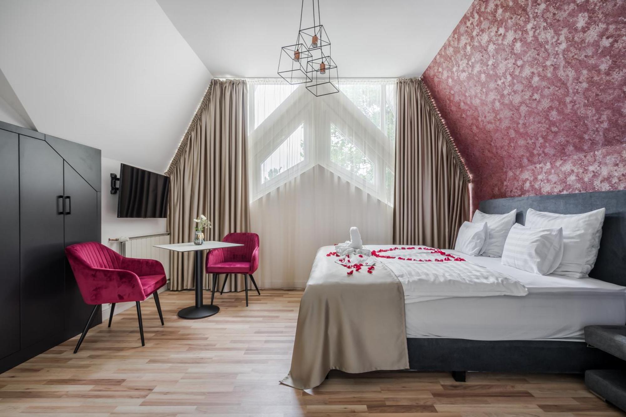 Hotel Clariss Balatonalmadi Room photo